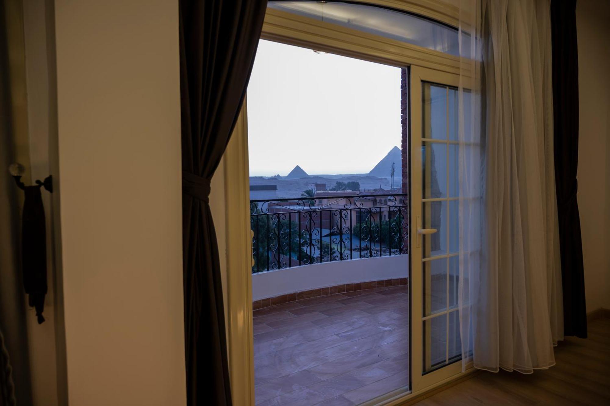 Palm Pyramids View Hotel Kafret el-Gabal Extérieur photo