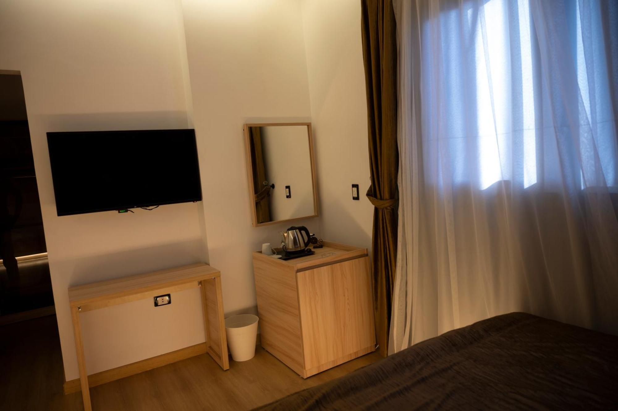 Palm Pyramids View Hotel Kafret el-Gabal Chambre photo