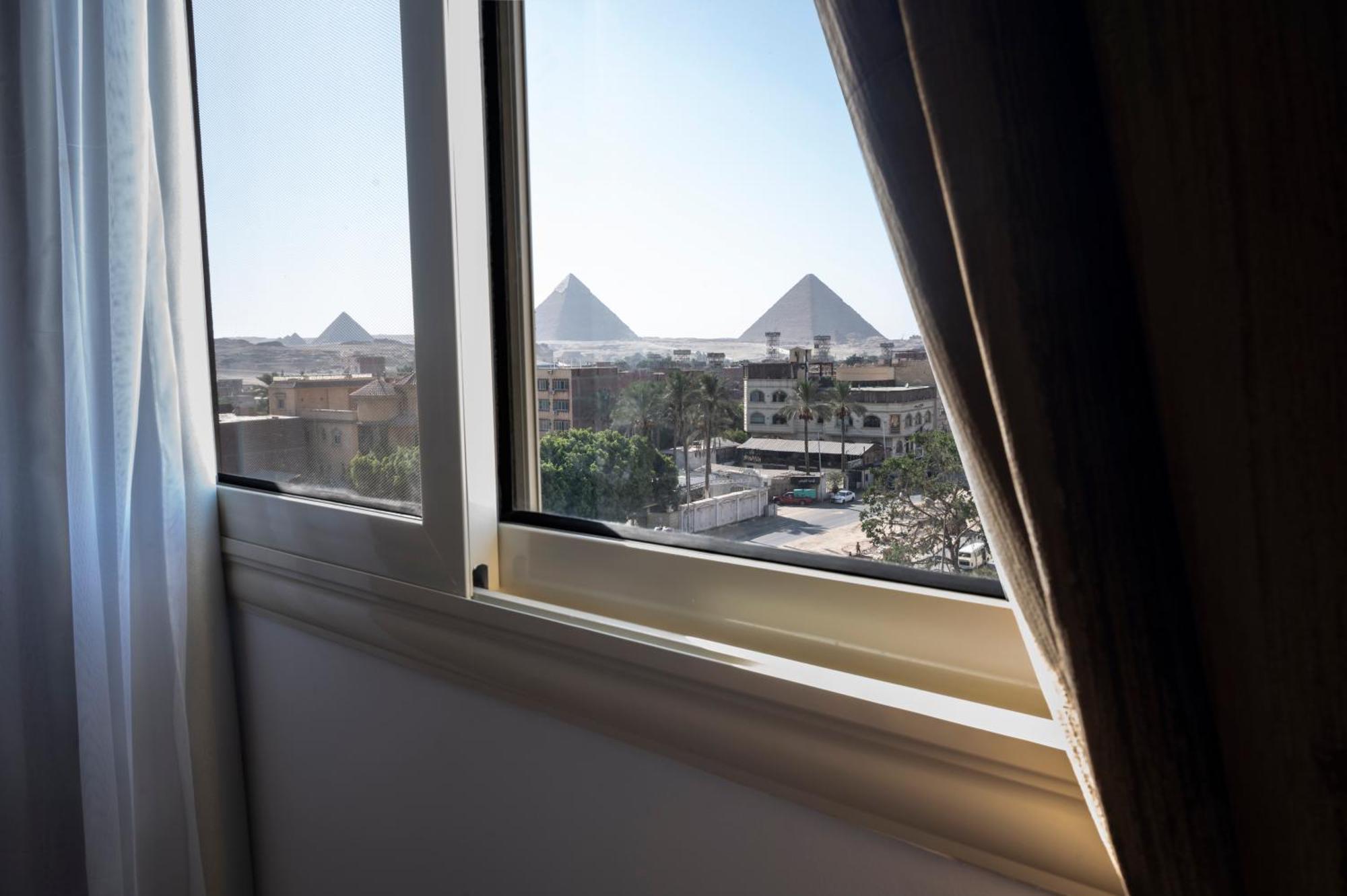 Palm Pyramids View Hotel Kafret el-Gabal Chambre photo
