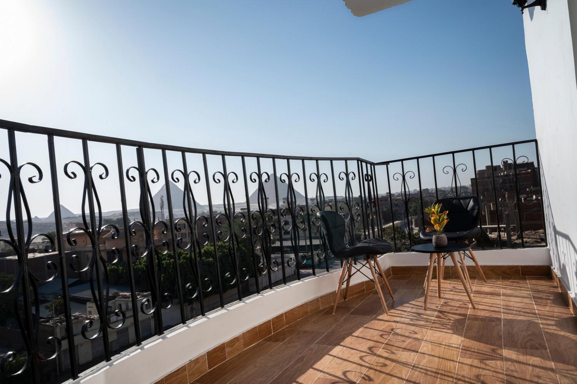 Palm Pyramids View Hotel Kafret el-Gabal Chambre photo